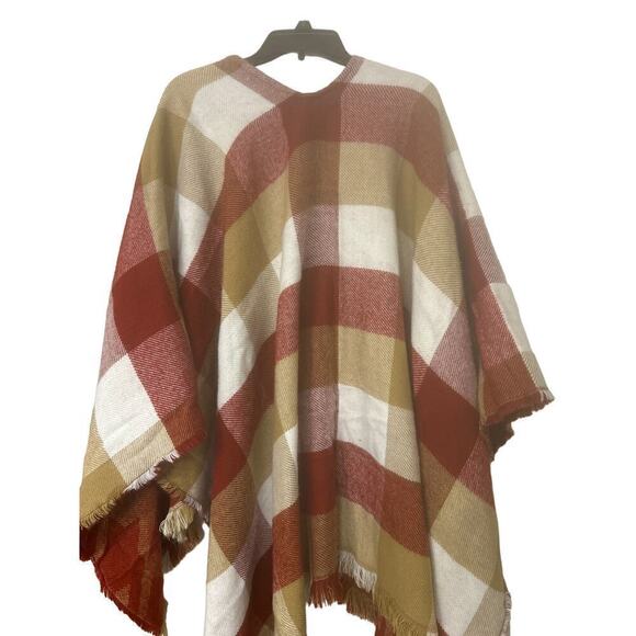 SOFT SURROUNDINGS Buffalo Plaid Throw Over Fringe Shawl Sweater Red/Tan one-size - Picture 7 of 10